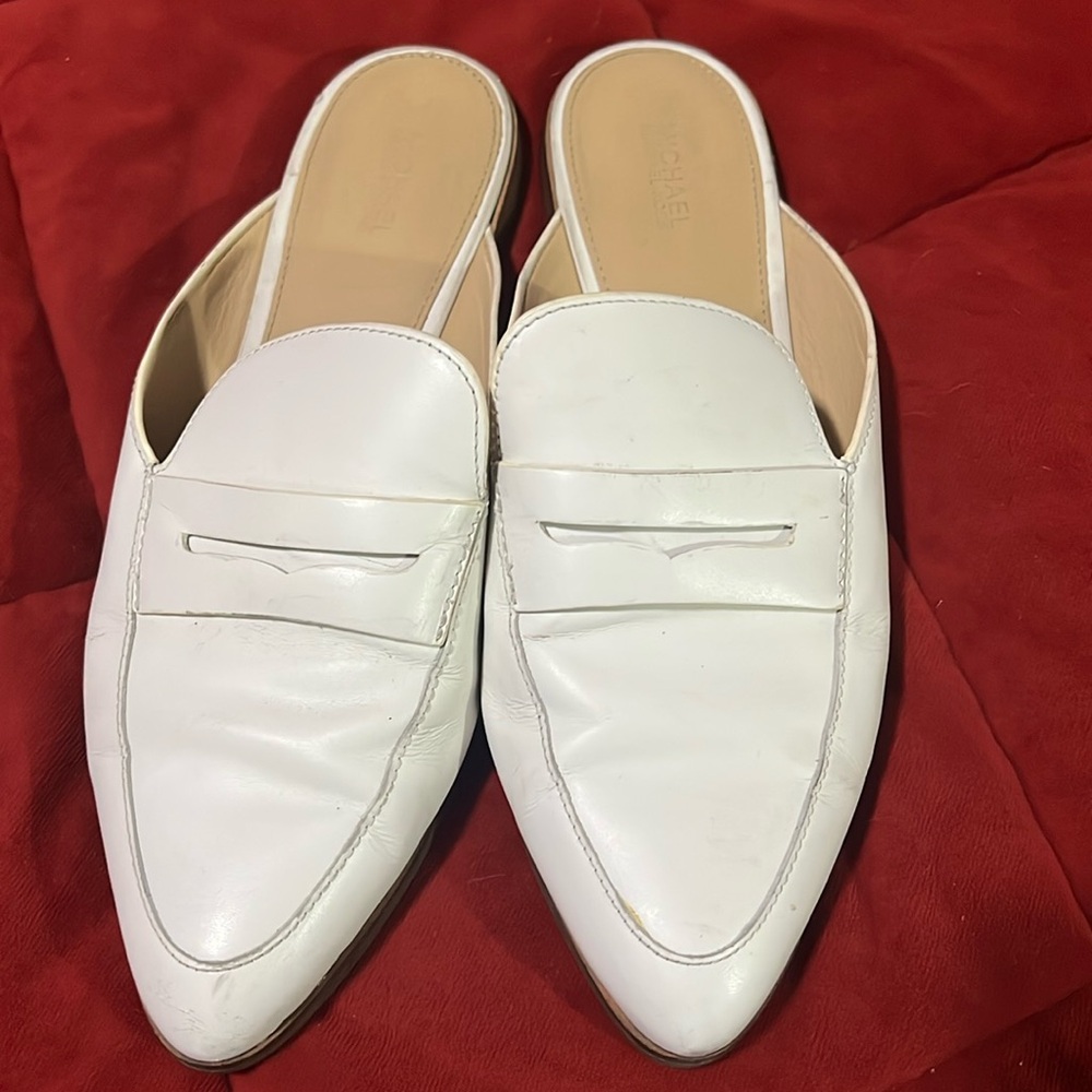 Michael Kors While Flats